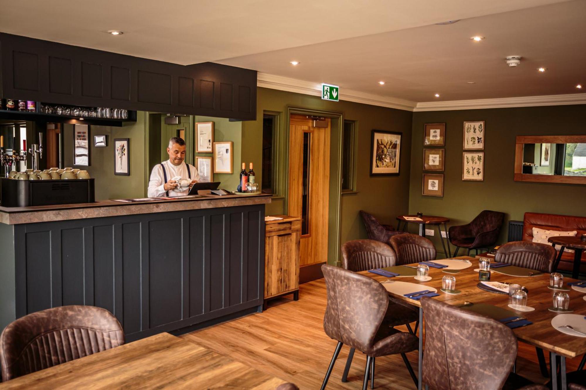 The Kenmuir Arms Hotel New Luce Екстериор снимка