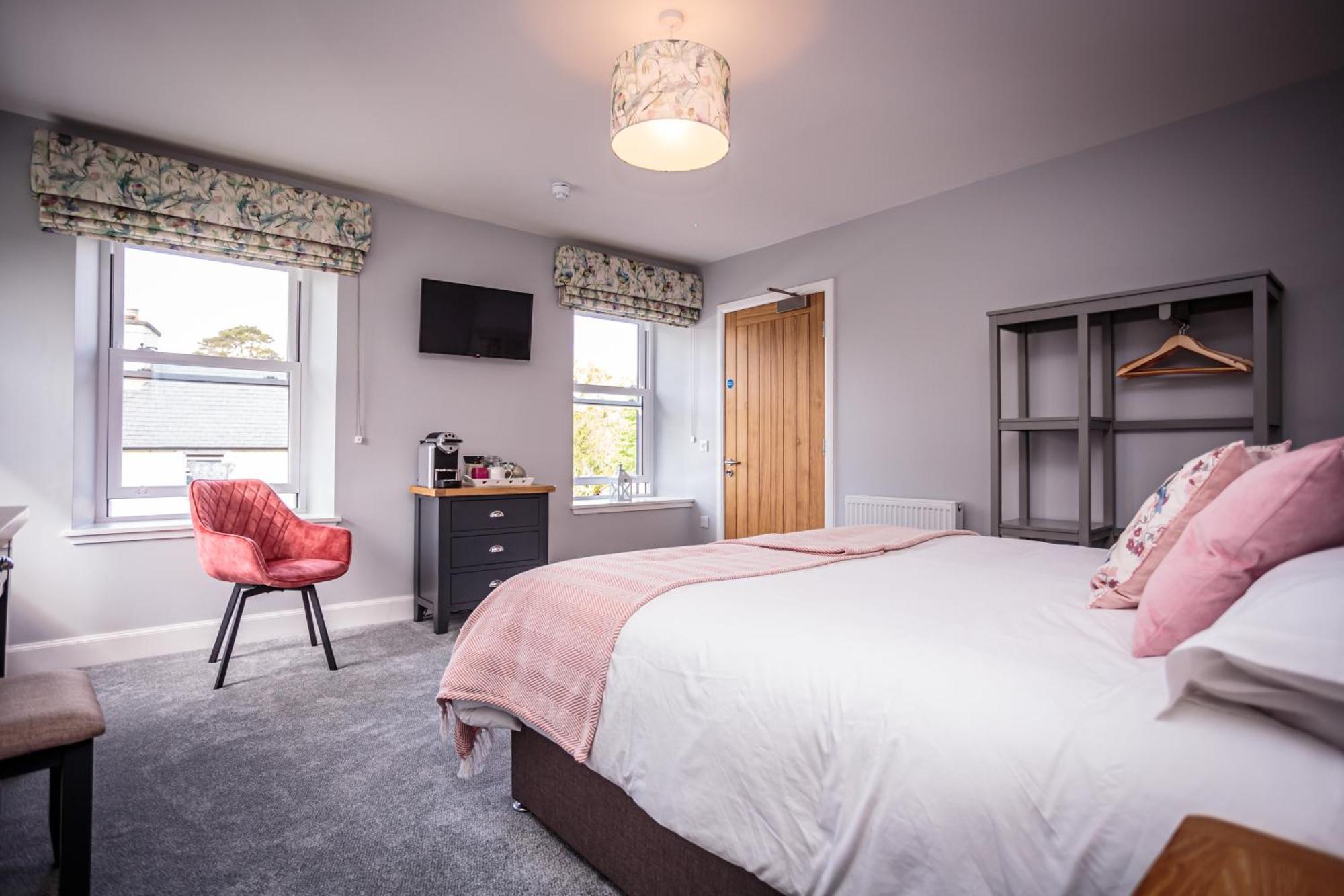 The Kenmuir Arms Hotel New Luce Екстериор снимка