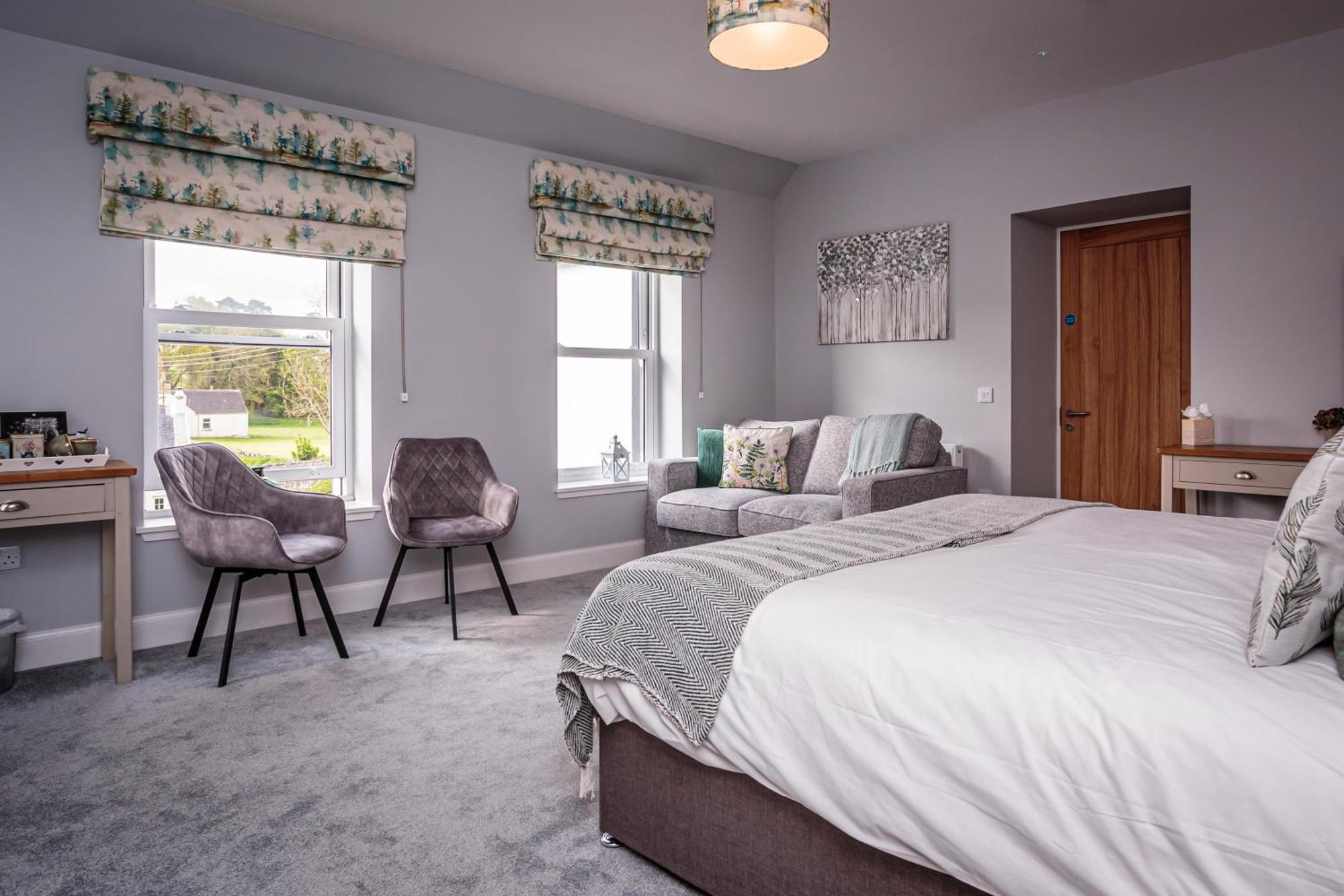 The Kenmuir Arms Hotel New Luce Екстериор снимка